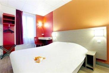 Hotel Premiere Classe Est-bizanos