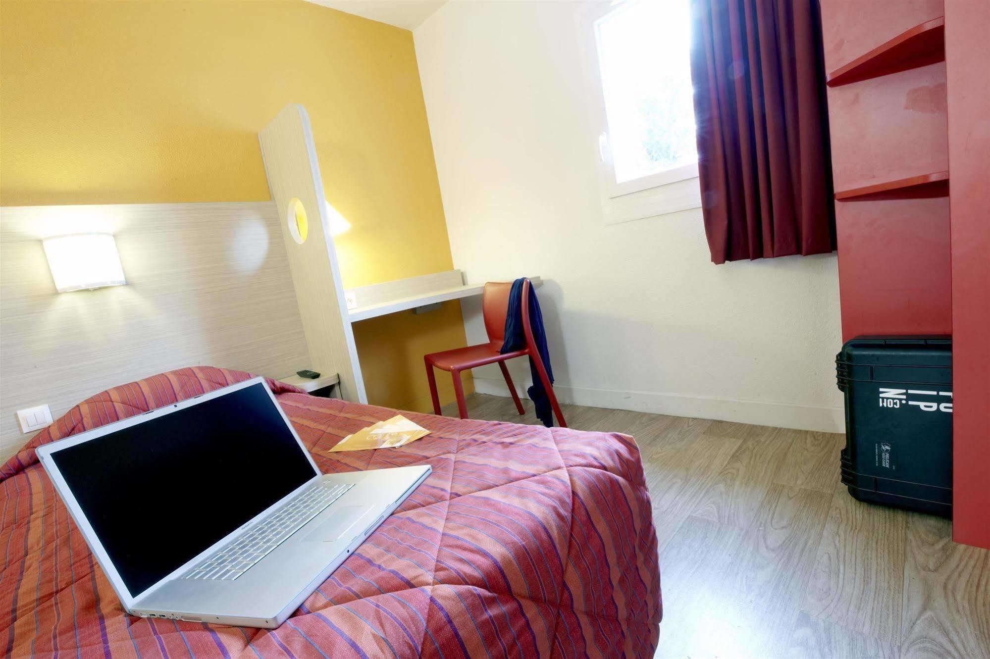 Premiere Classe Est-bizanos Hotel Pau