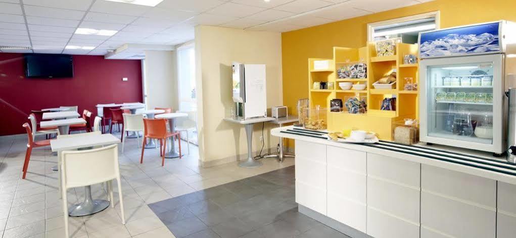 Hotel Premiere Classe Est-bizanos 2*